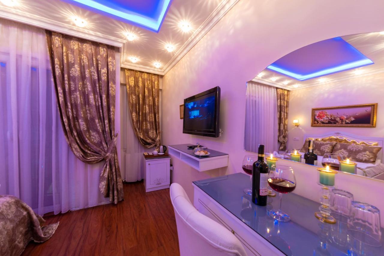 Charm Hotel Istanbul Exterior foto